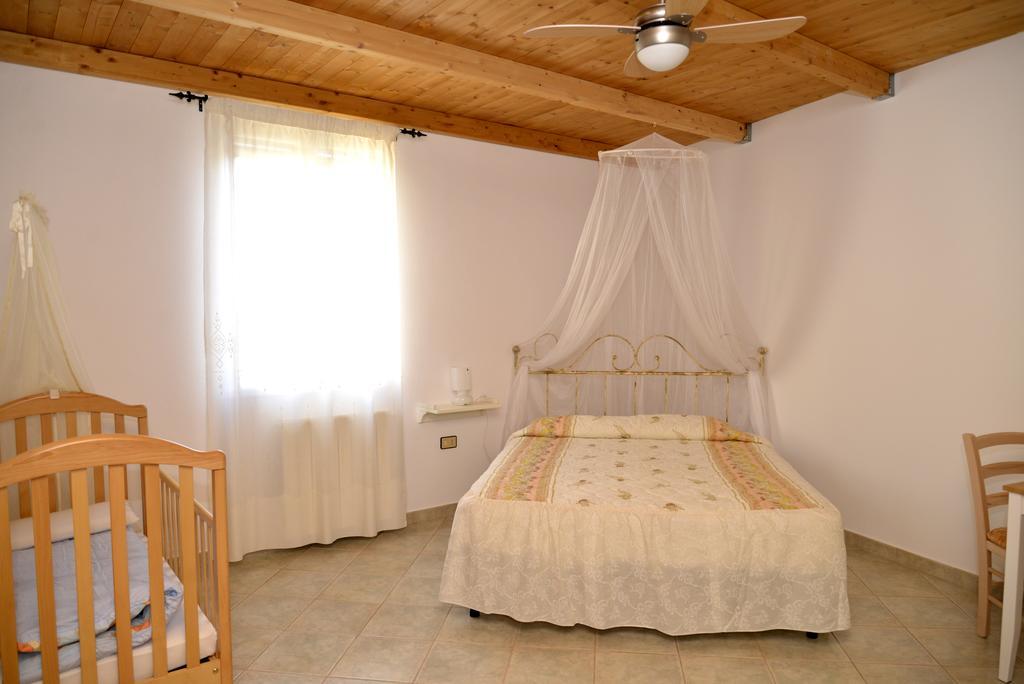 B&B S'Incontru Galtellì 部屋 写真